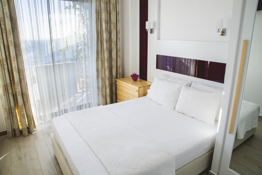 Defne Hotel Kas Exterior photo